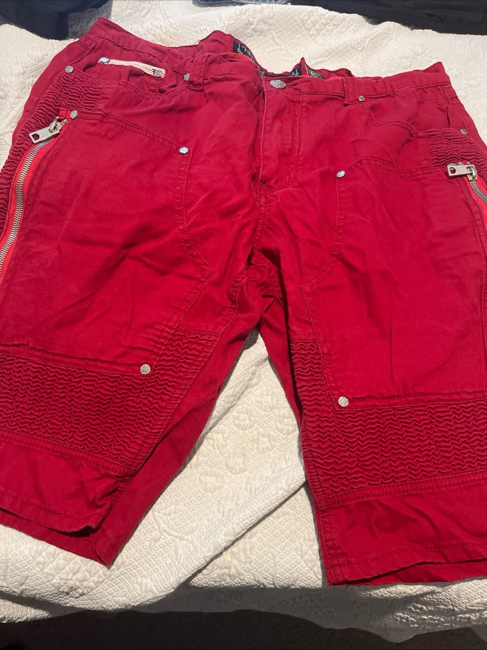Men's Casual Red Cargo Carpenter Shorts - Stylish Pocket Detail 44W In13 Rise12